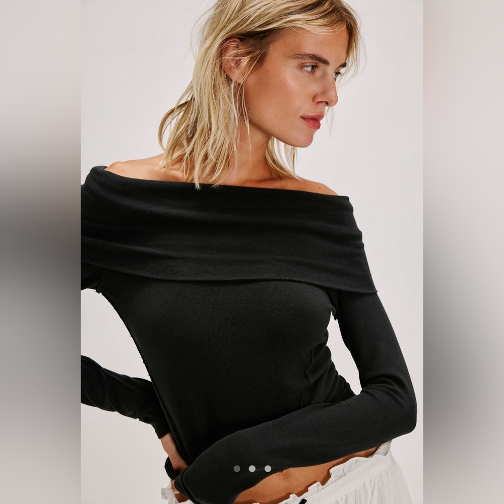 NWOT We The Free Iris Layering Top -Size XL